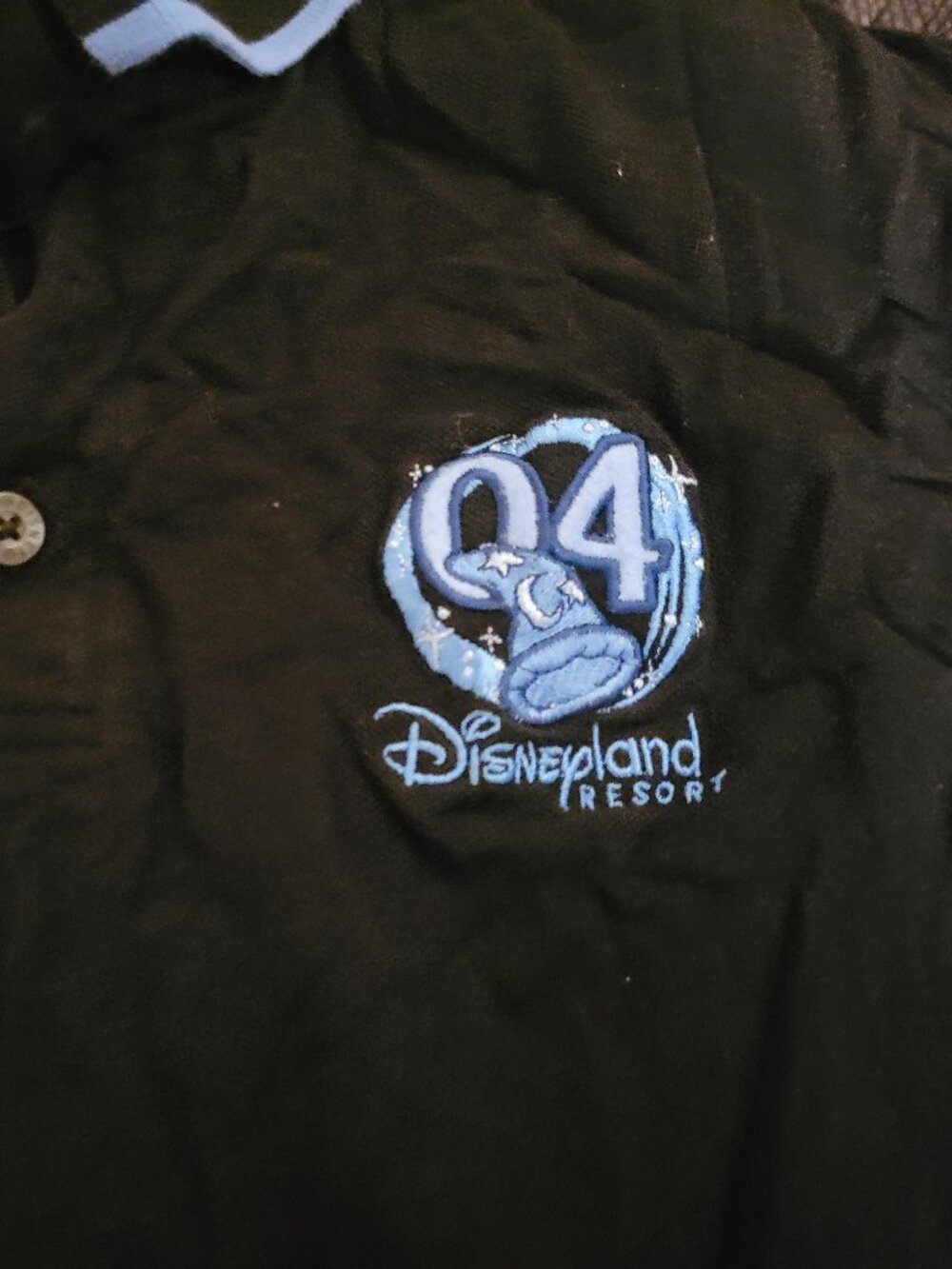 Disneyland Resort 2004 black Fantasia logo polo shirt men’s – classic park style - Picture 1 of 3
